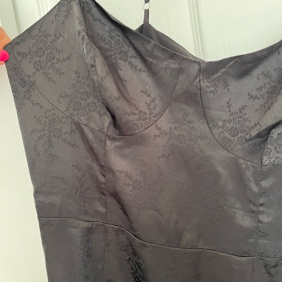 Silk black mini dress - Picture 3 of 3